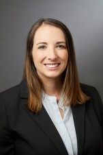 Headshot of Women and Alcohol Section Editor Dr. MacKenzie Peltier