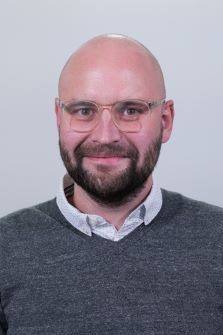 Headshot of Machine Learning in Infectious Diseases Section Editor Prof. Dr. Artur Yakimovich