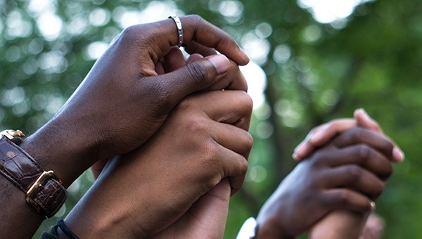 Mi heart raise[1]: Whitewashing white complicity and white supremacy