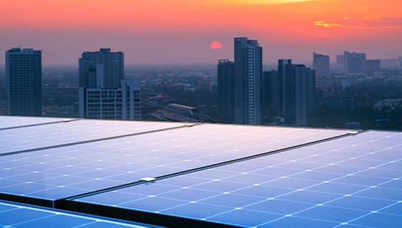 Leadership challenges and opportunities at the intersection of sustainability and global business