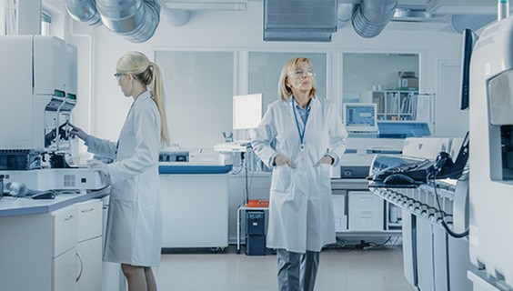 Top 5 benefits of digital labs in life sciences R&D