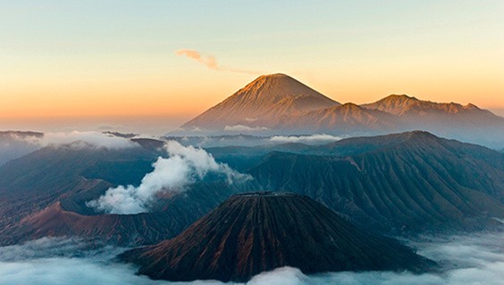 Earth, Planets and Space:  A conversation with the former and the new Editor-in-Chief