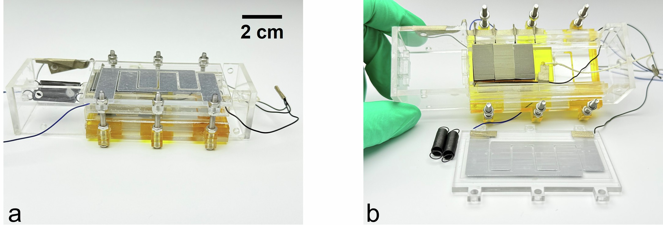 Extended Data Fig. 1: Photographs of SAMS.