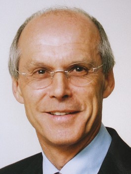 Seltsam An Und Abschwellende Stirn Beule Springerlink