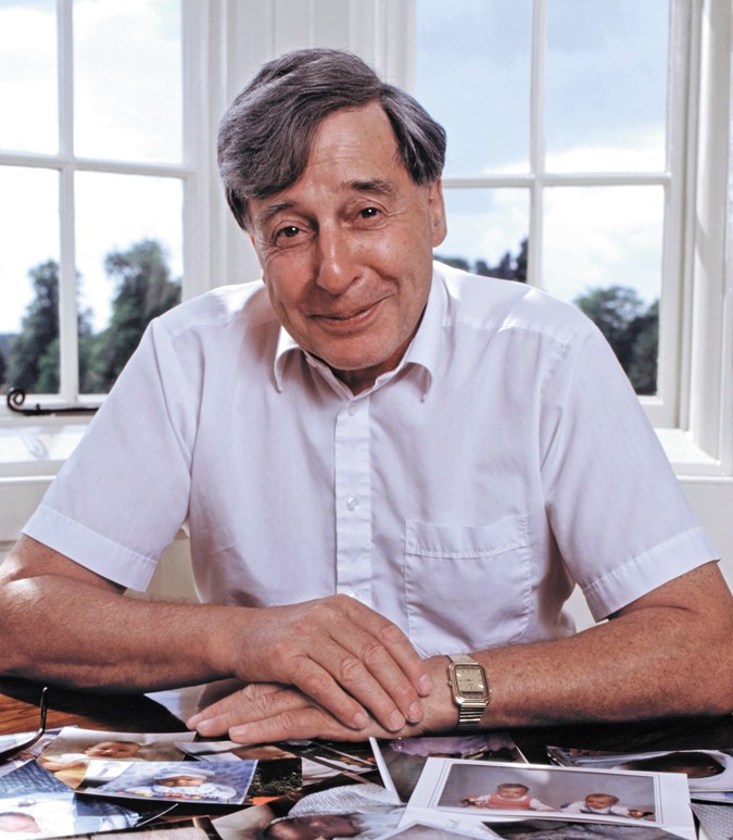 Robert Edwards (1925–2013) | Nature