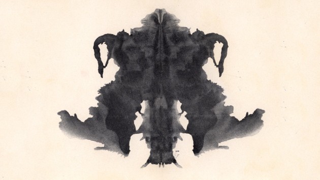 Visions in famous inkblots are triggered by fractal patterns
