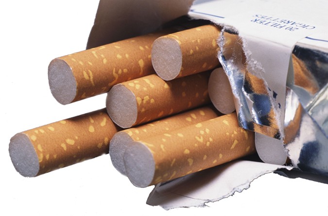 The 'smoker's paradox' after in-hospital cardiac arrest