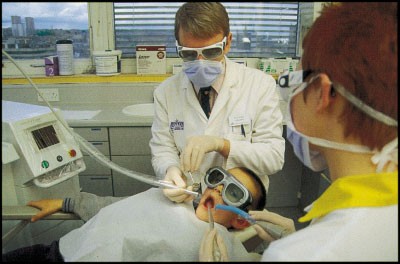A clinical evaluation of an Erbium:YAG laser for dental cavity preparation  | British Dental Journal