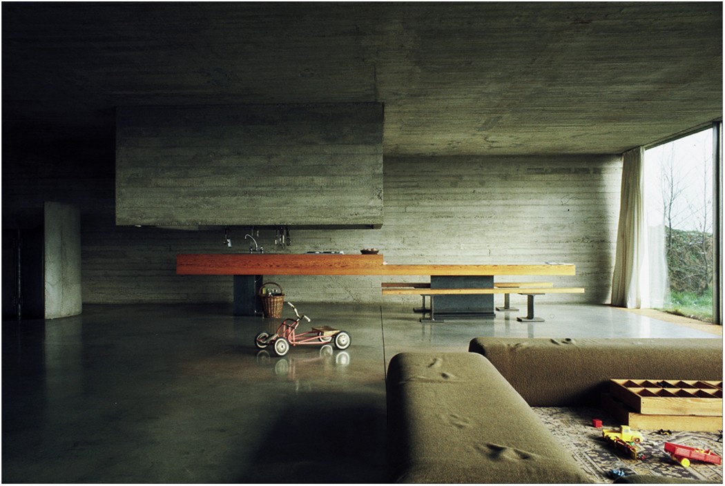 The Sociological Dimension Of Concrete Interiors During The 1960s