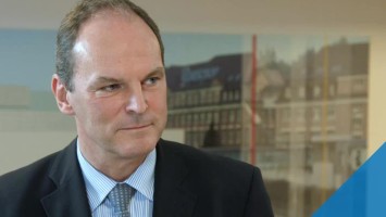 Prof. Karl Ulrich Petry im Interview