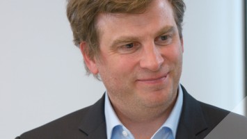 Professor Dr. Holger Rohde