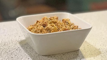 Schale mit Cornflakes