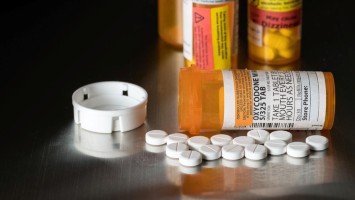Oxycodon-Tabletten und Verschreibungs-Döschen
