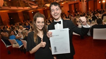 Deborah Scholz-Hehn und Moritz Jägemann von der Jungen Suchtmedizin