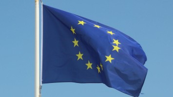 EU-Kommission verhängt Kartellstrafen gegen 15 Autobauer