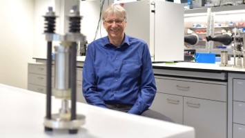Prof. Thomas F. Fässler in his laboratory. 