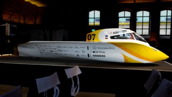Neuer Solarrennwagen vorgestellt