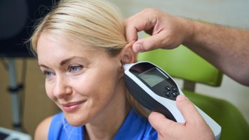 Tympanometrie bei einer Frau