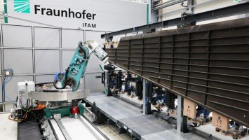 Fraunhofer IFAM Bearbeitungsroboter