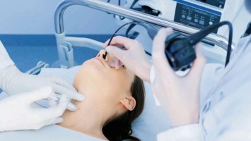 Stimmlippeninjektion in der HNO-Praxis