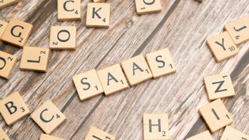 Buchstabenplättchen