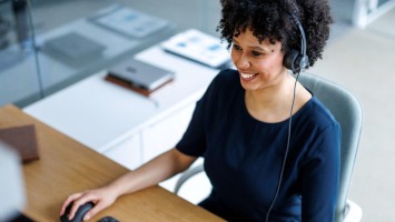 Videokonferenz mit Headset