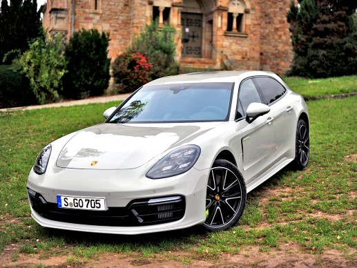 Porsche Panamera 4 E-Hybrid Sport Turismo