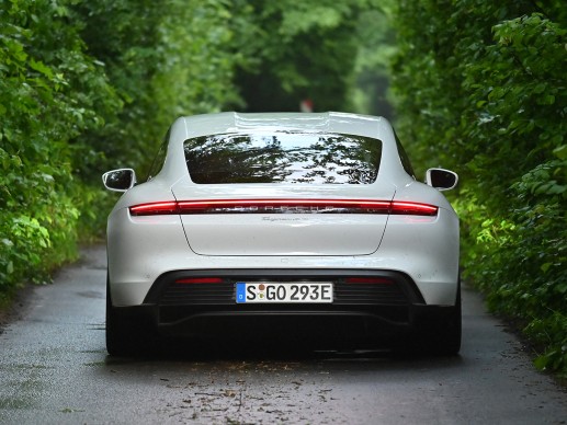 Porsche Taycan 4S