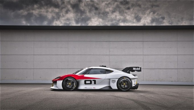 Porsche Mission R