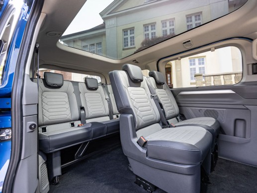 VW Caravelle Style