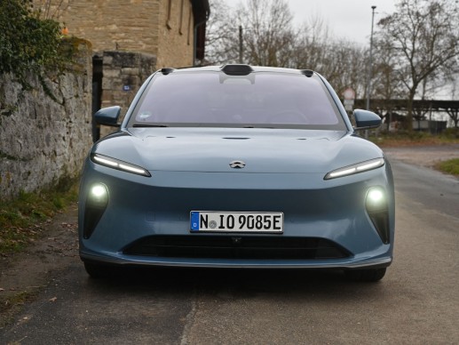 Nio ET5