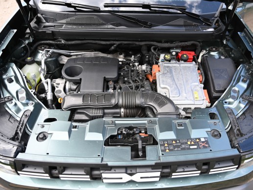 Dacia Duster Hybrid 140 "Extreme"