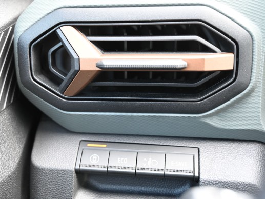 Dacia Duster Hybrid 140 "Extreme"