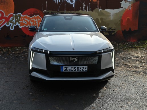 DS N°8 FWD Long Range Étoile