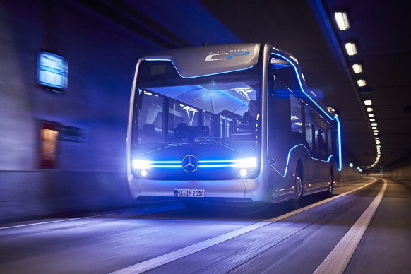 Mercedes-Benz Future Bus