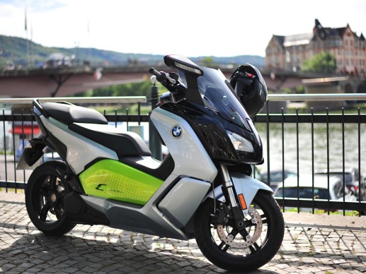 Testbericht: Elektro-Roller BMW C Evolution LR | springerprofessional.de