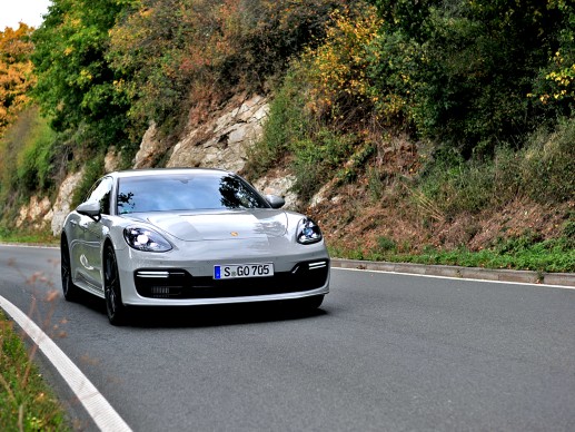 Porsche Panamera 4 E-Hybrid Sport Turismo