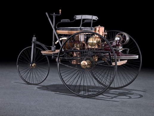 Benz-Patent-Motorwagen aus dem Jahr 1886, authentische Rekonstruktion