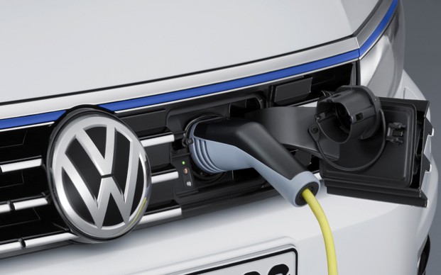 Der neue Volkswagen Passat GTE und Passat Variant GTE