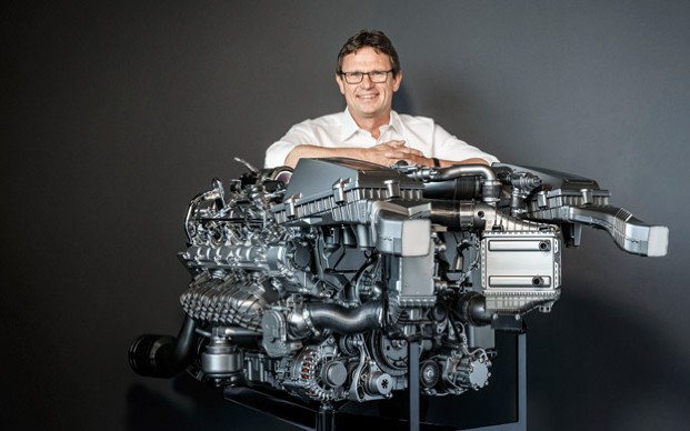 Christian Enderle, Breichsleiter Entwicklung Motor & Triebstrang Mercedes-AMG mit dem AMG 4,0-l-V8-Biturbomotor, M178