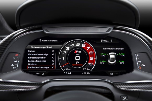 Virtuelles Cockpit im Audi R8