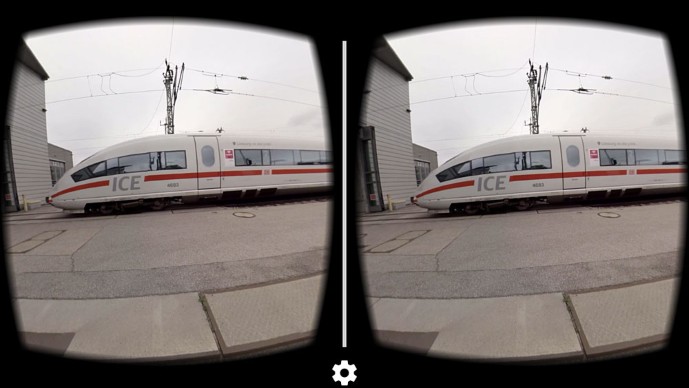 Einfahrt eines ICE über eine Virtual-Reality-Brille der Bahn