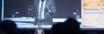 Kongress 2023 - Impression 1: Vortrag auf Bühne