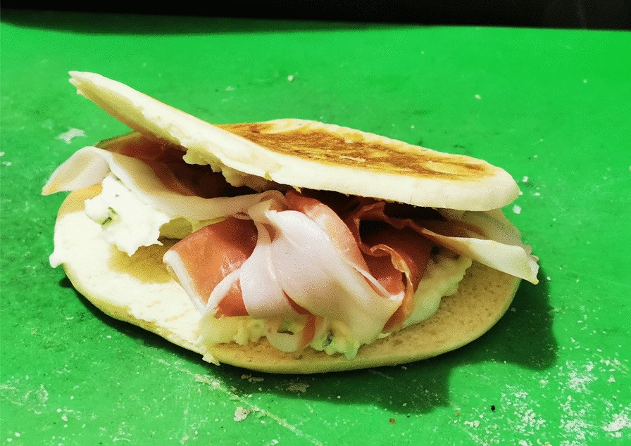 Garlic-infused dishes at Geneva Garlic Festival 2025