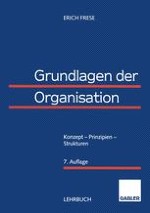 Organisationsstrukturen für arbeitsteilige Entscheidungssysteme — Einführung in die theoretische Konzeption des Buches