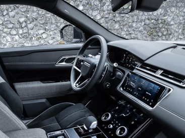 Fahrwerk, Jaguar Land Rover bietet aktive Geräuschunterdrückung an