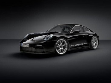 Porsche Shows Special 911 S/T Model to Celebrate the 60th Anniversary of  the 911 | springerprofessional.de