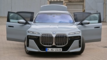 BMW i7 Or How Luxury Electromobility Works, , ATZ/MTZ