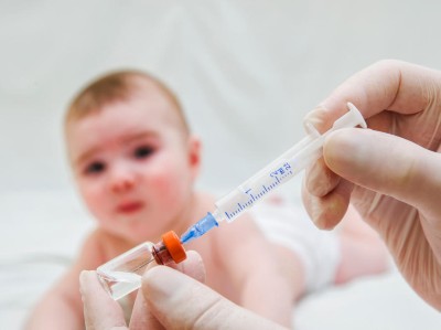 Impfdosis und Baby
