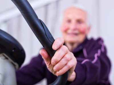 Seniorin beim Sport